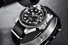 Load image into Gallery viewer, PAGANI Design Men Stainless Steel Automatic Watch Top Brand Luxury Men Waterproof Business Mechanical Watches Relogio Masculino
