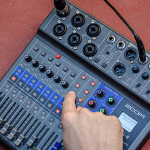 ZOOM LiveTrak L-8 Mixer/Recorder 8-channel mixer for mix,monitor and record professional-sounding podcasts and music performance